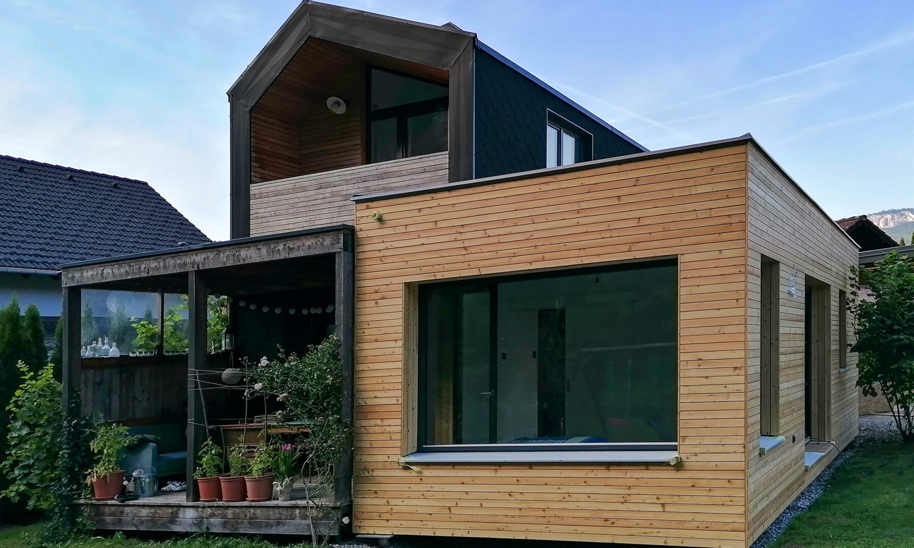 COMMOD „Drachenhaus“ 80m² BGF 2019 (+40m² Erweiterung 2023)