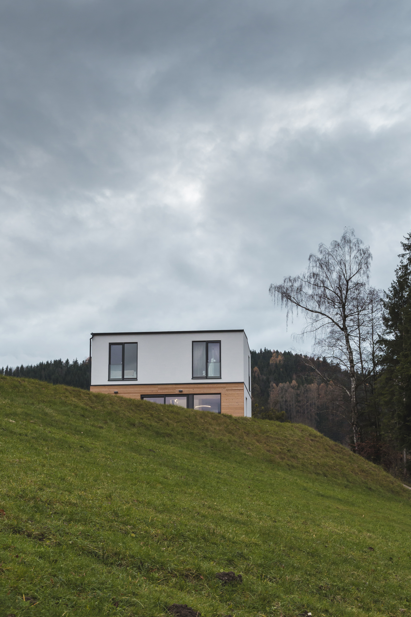 COMMOD « house on the hill » 108m²
