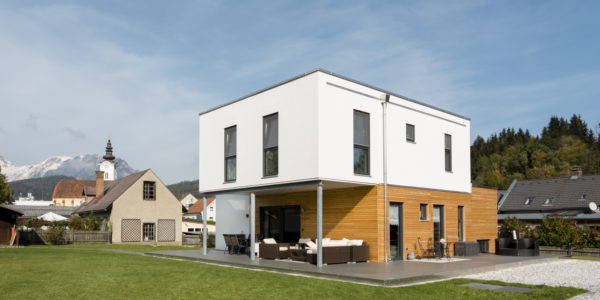 COMMOD HOUSE „TWIST“ 155m² BGF