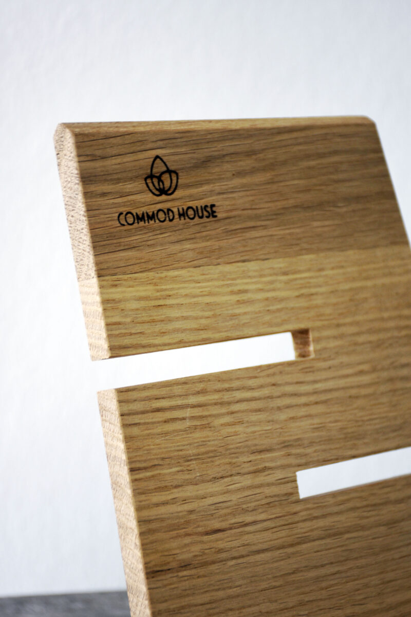 Tablet Stand by COMMOD HOUSE