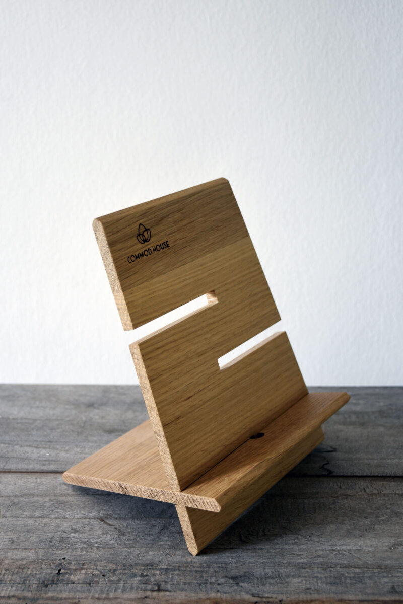 Tablet Stand by COMMOD HOUSE