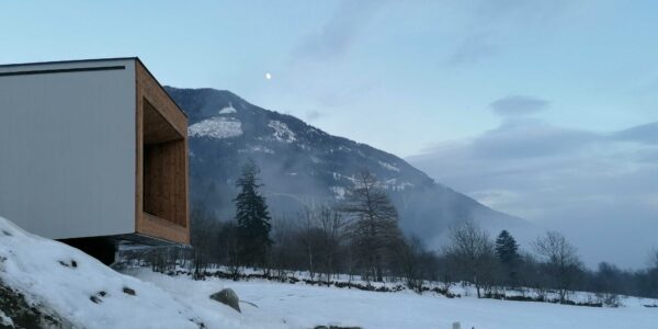 Aufstellung eines Holzmodulhauses