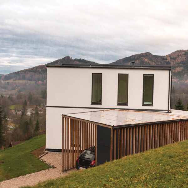 COMMOD “House on the Hill” 108m² GFA