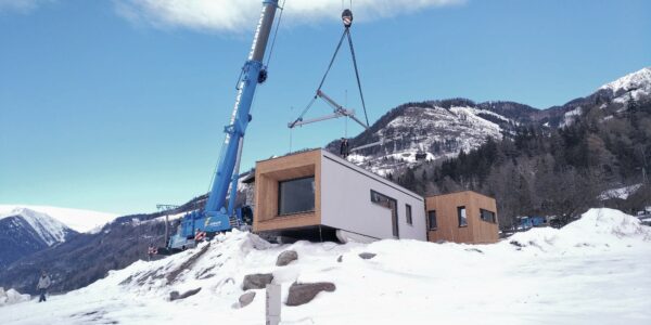 Aufstellung eines Holzmodulhauses