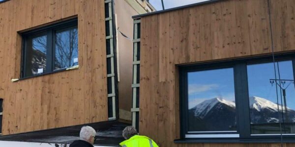 Installation et montage d’une maison modulaire en bois